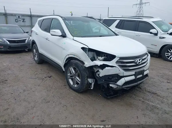 5XYZUDLBXHG482174 2017 HYUNDAI SANTA FE - Image 1