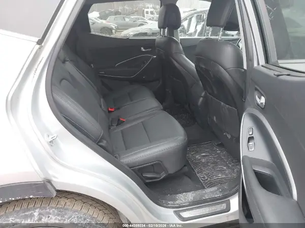 5XYZW0LA0HG471167 2017 HYUNDAI SANTA FE - Image 8
