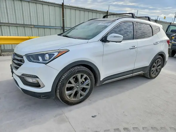 5XYZW4LA0HG447645 2017 HYUNDAI SANTA FE - Image 1