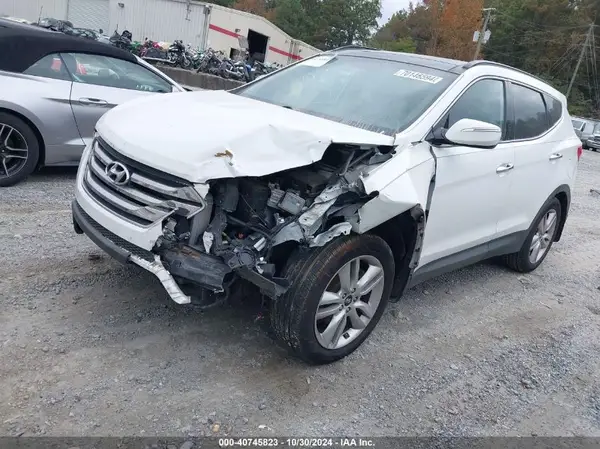 5XYZW4LA1GG333068 2016 HYUNDAI SANTA FE - Image 2