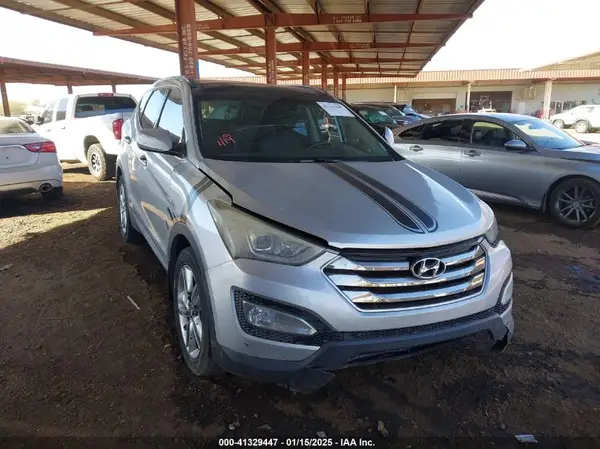 5XYZW4LA1GG333670 2016 HYUNDAI SANTA FE - Image 1