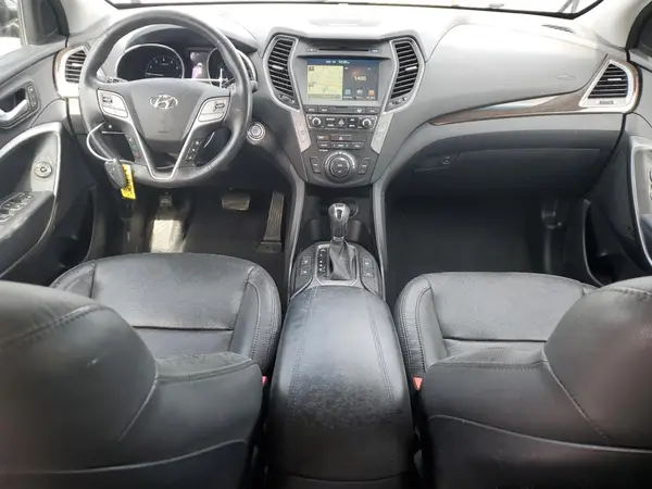 5XYZW4LA1HG422592 2017 HYUNDAI SANTA FE - Image 8