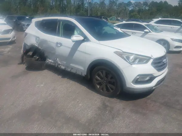 5XYZW4LA1HG502474 2017 HYUNDAI SANTA FE - Image 1