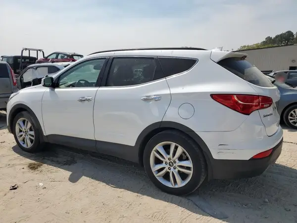 5XYZW4LA2GG333029 2016 HYUNDAI SANTA FE - Image 2