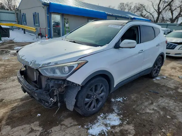 5XYZW4LA3HG398456 2017 HYUNDAI SANTA FE - Image 1