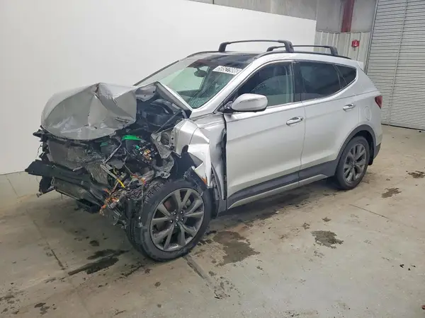 5XYZW4LA4JG509408 2018 HYUNDAI SANTA FE - Image 1