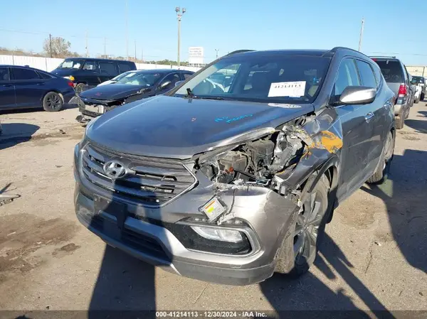 5XYZW4LA4JG513927 2018 HYUNDAI SANTA FE - Image 2