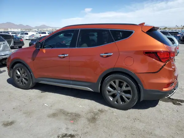 5XYZW4LA5JG500958 2018 HYUNDAI SANTA FE - Image 2
