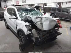 5XYZW4LA6HG388911 2017 HYUNDAI SANTA FE