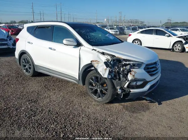 5XYZW4LA6HG407408 2017 HYUNDAI SANTA FE - Image 1