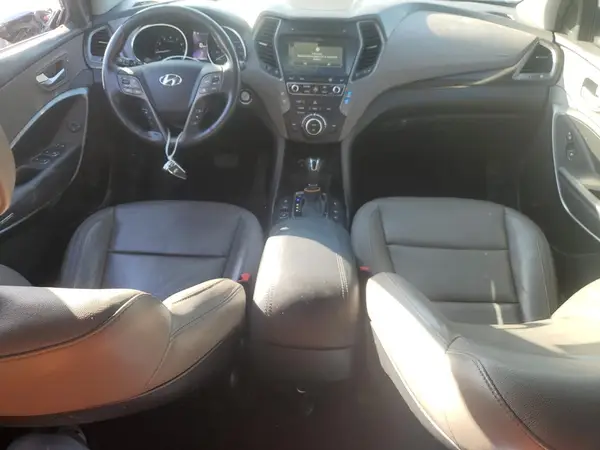 5XYZW4LA6HG422927 2017 HYUNDAI SANTA FE - Image 8
