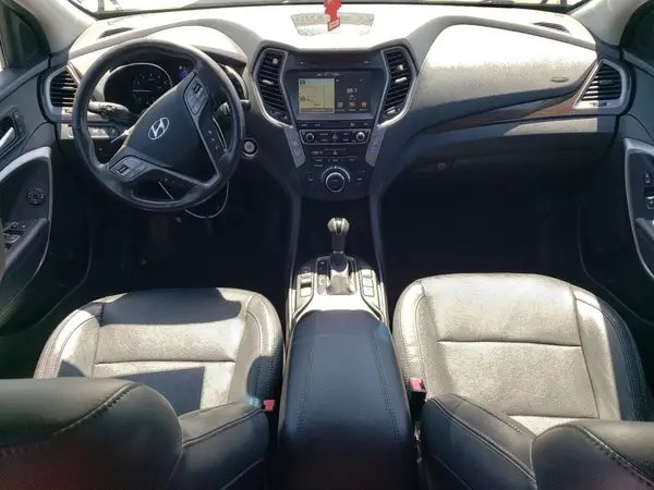 5XYZW4LA6HG428999 2017 HYUNDAI SANTA FE - Image 8