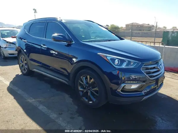 5XYZW4LA6HG436410 2017 HYUNDAI SANTA FE - Image 1