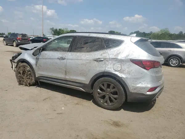 5XYZW4LA6HG476373 2017 HYUNDAI SANTA FE - Image 2