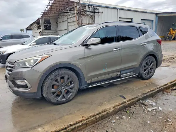 5XYZW4LA7HG424198 2017 HYUNDAI SANTA FE - Image 1
