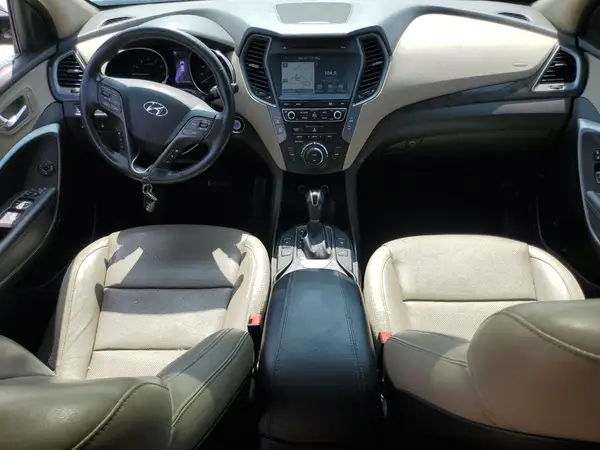 5XYZW4LA7HG463227 2017 HYUNDAI SANTA FE - Image 8