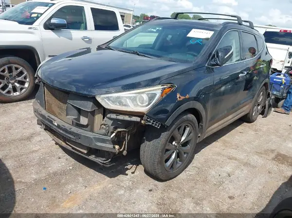 5XYZW4LA9HG481972 2017 HYUNDAI SANTA FE - Image 2