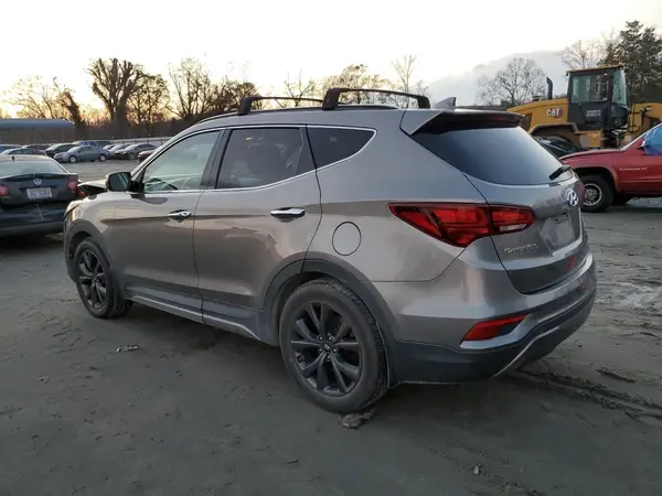 5XYZW4LA9JG549144 2018 HYUNDAI SANTA FE - Image 2