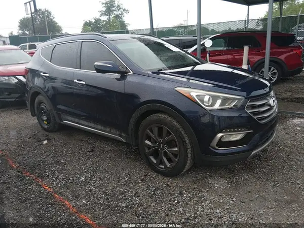 5XYZW4LAXHG445112 2017 HYUNDAI SANTA FE - Image 1
