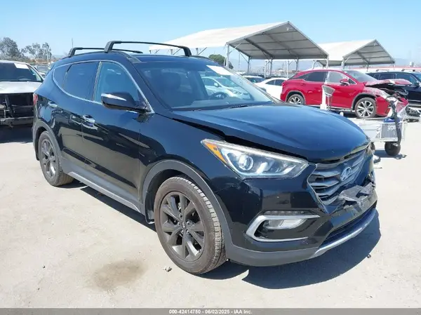 5XYZW4LAXJG551792 2018 HYUNDAI SANTA FE - Image 1