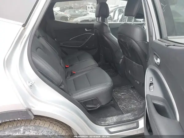 5XYZWDLA0HG471167 2017 HYUNDAI SANTA FE - Image 8