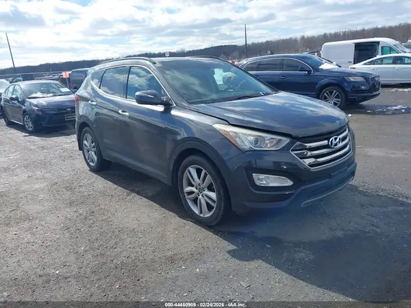 5XYZWDLA1GG334558 2016 HYUNDAI SANTA FE - Image 1