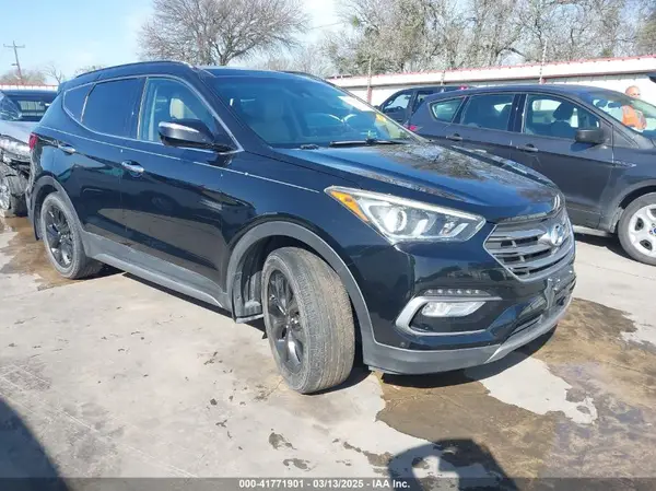 5XYZWDLA1HG471954 2017 HYUNDAI SANTA FE - Image 1