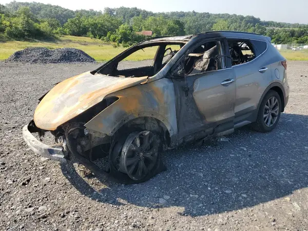 5XYZWDLA1JG534296 2018 HYUNDAI SANTA FE - Image 1
