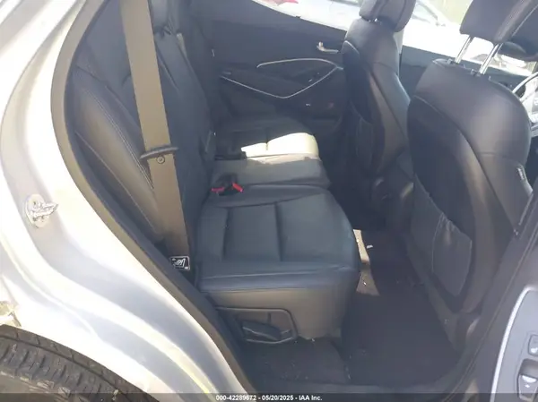 5XYZWDLA1JG534489 2018 HYUNDAI SANTA FE - Image 8