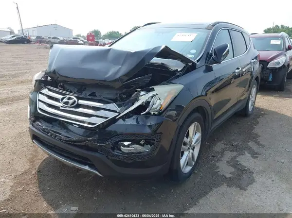 5XYZWDLA2GG310074 2016 HYUNDAI SANTA FE - Image 2