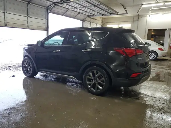 5XYZWDLA2JG509715 2018 HYUNDAI SANTA FE - Image 2