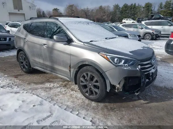5XYZWDLA3HG436106 2017 HYUNDAI SANTA FE - Image 1