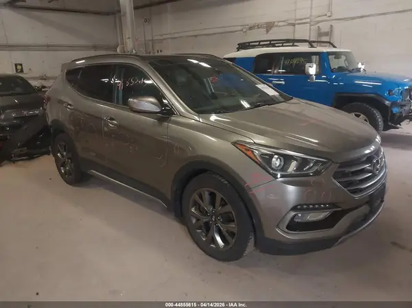 5XYZWDLA4JG502894 2018 HYUNDAI SANTA FE - Image 1