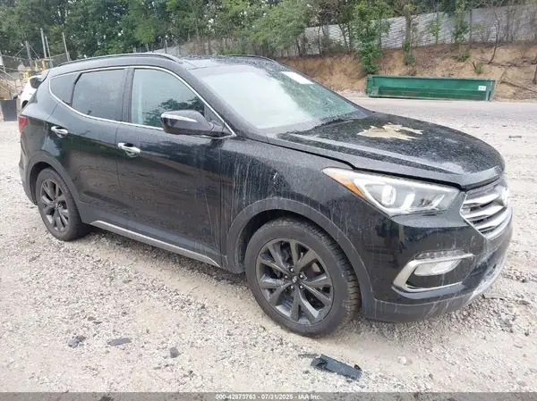 5XYZWDLA6JG534004 2018 HYUNDAI SANTA FE - Image 1