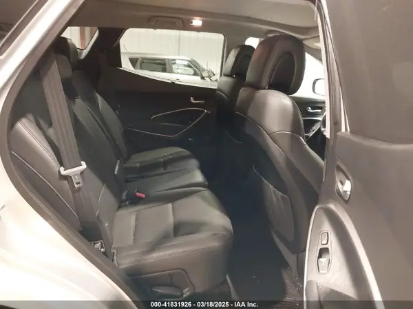 5XYZWDLA7HG410284 2017 HYUNDAI SANTA FE - Image 8