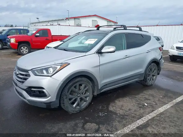5XYZWDLA7JG542869 2018 HYUNDAI SANTA FE - Image 2