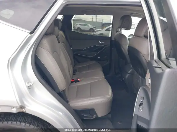 5XYZWDLA7JG542869 2018 HYUNDAI SANTA FE - Image 8