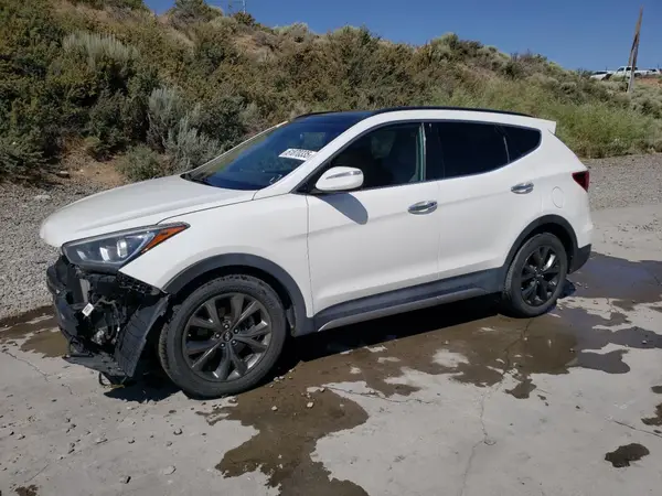 5XYZWDLA7JG543861 2018 HYUNDAI SANTA FE - Image 1