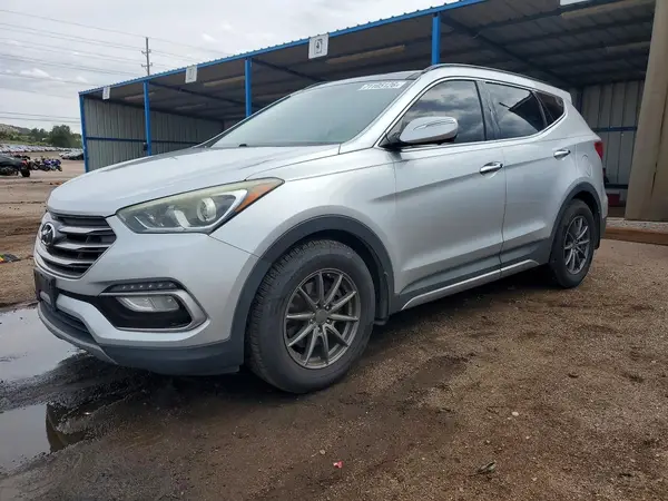 5XYZWDLA8HG470588 2017 HYUNDAI SANTA FE - Image 1