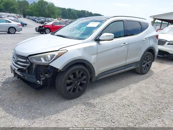 5XYZWDLA9HG418533 2017 HYUNDAI SANTA FE - Image 2