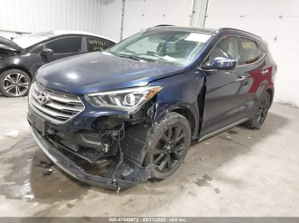 5XYZWDLAXHG384067 2017 HYUNDAI SANTA FE - Image 2