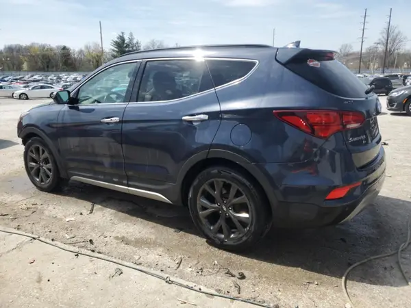 5XYZWDLAXHG486792 2017 HYUNDAI SANTA FE - Image 2