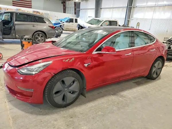 5Y3E1EB9JF085955 2018 TESLA MODEL 3 - Image 1