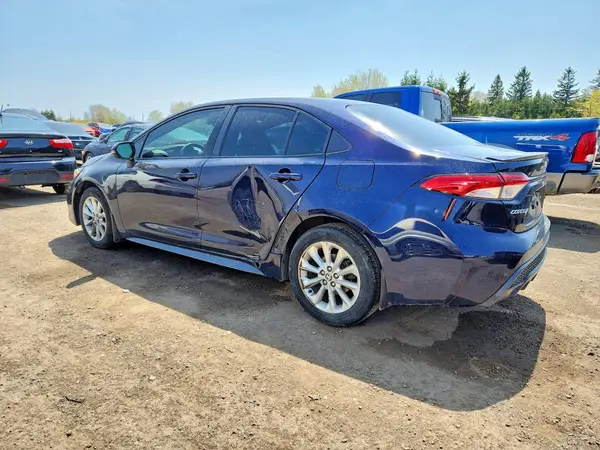5YFB4MBE1NP106189 2022 TOYOTA COROLLA - Image 2