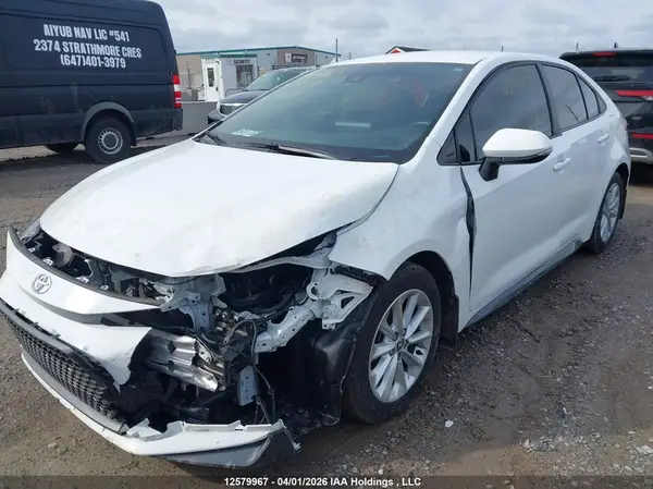 5YFB4MBE3NP120241 2022 TOYOTA COROLLA - Image 2