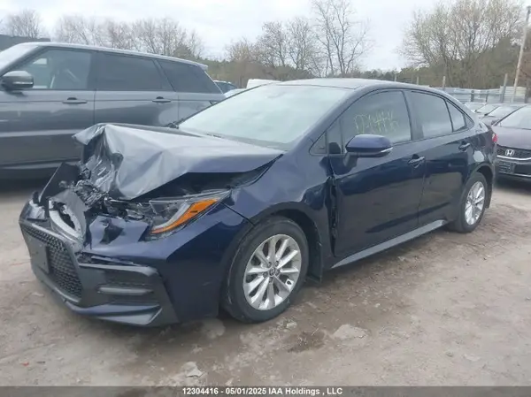 5YFB4MBE3NP136763 2022 TOYOTA COROLLA - Image 2