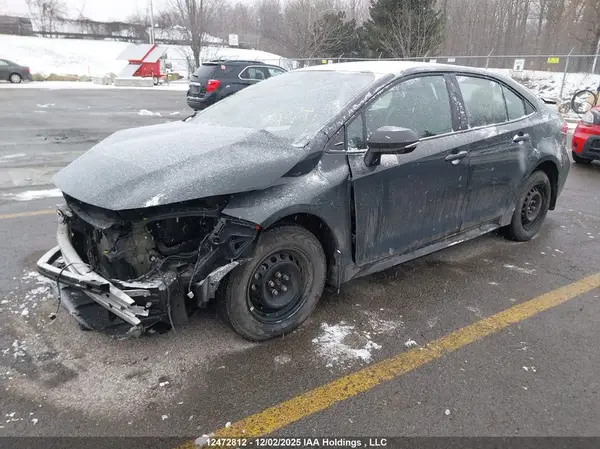 5YFB4MBE3SP221291 2025 TOYOTA COROLLA - Image 2