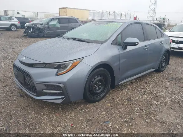 5YFB4MBE6NP101733 2022 TOYOTA COROLLA - Image 2