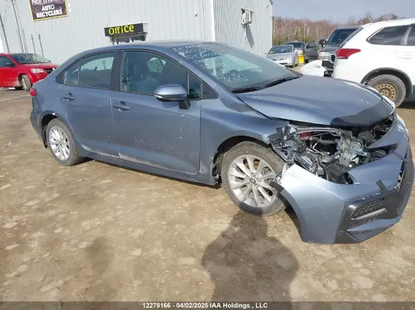 5YFB4MBE6NP110738 2022 TOYOTA COROLLA - Image 1