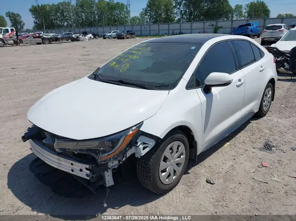 5YFB4MBE6NP123490 2022 TOYOTA COROLLA - Image 2